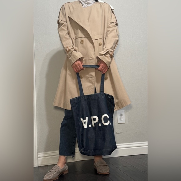 OVERSIZED TRENCH COAT - Picture 9 of 9